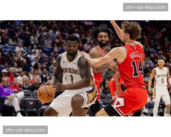 突发：鹈鹕队锡安·威廉姆森因腿部不适退出本场比赛